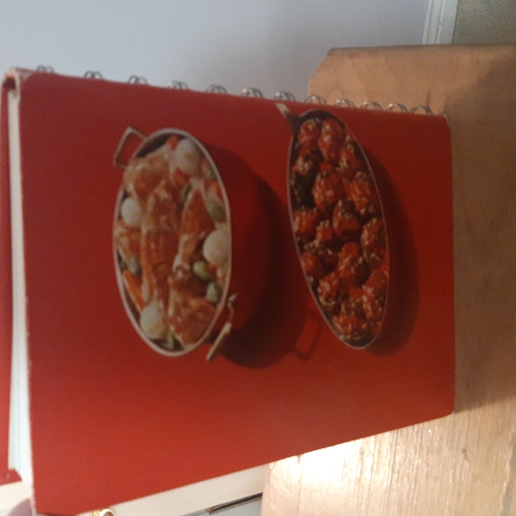 Campbell 1968 Cookbook - Picture 7 of 8